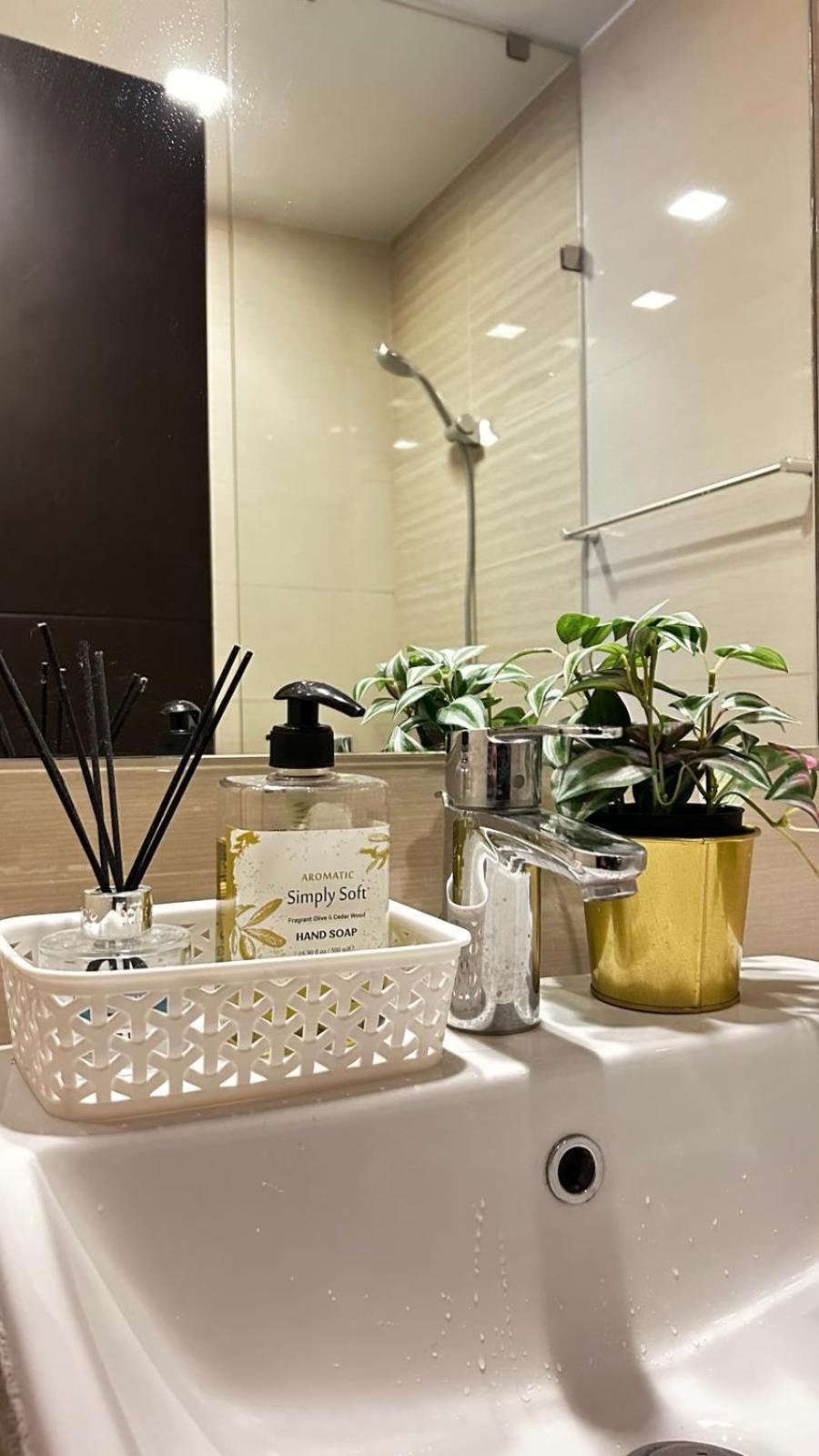 Apartment Uptown Parksuites Tower Two - Bgc Taguig, Manila